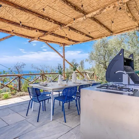 Mediterranea With Heated Pool, Walking Distance From Town