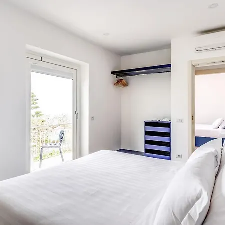 Mediterranea With Heated Pool, Walking Distance From Town Villa